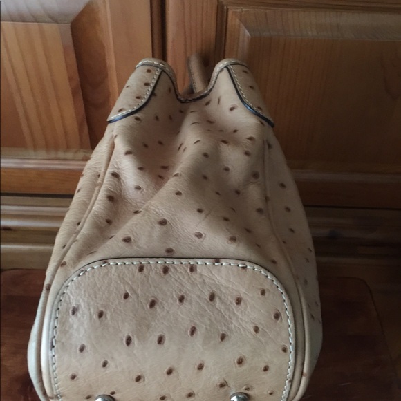 Dooney & Bourke Tan Ostrich Leather Satchel. - Picture 5 of 8